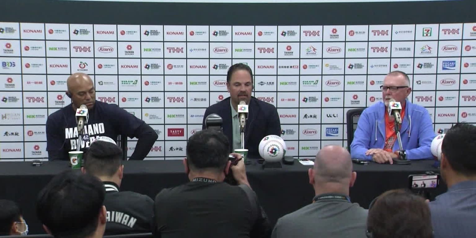 Piazza, Rivera, Blyleven: Hall of Famers at the World Baseball Classic